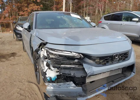 2024 Honda Civic Sport Touring z USA, uszkodzony, nr VIN 19XFL1H82RE022958